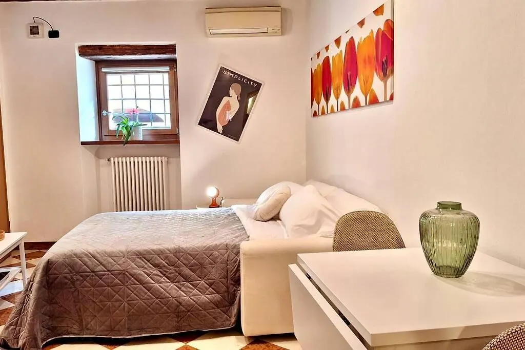 Apartment Gli Archi Di Luisa - Centro Verona
